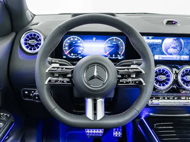 Mercedes-Benz GLA 220 d 4MATIC "Swiss Star"