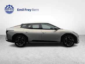 https://vehicle.imgix.net/4401132/9b864f50-4004-41b4-94bb-85e277179bdc.jpg