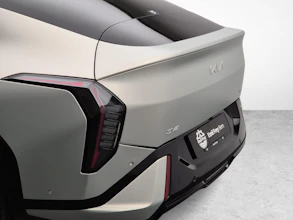 https://vehicle.imgix.net/4401132/b46c9b20-024a-4c75-bbc5-49e869f96297.jpg