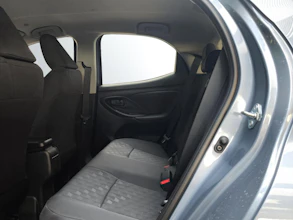 https://vehicle.imgix.net/4401143/19290731-5195-4113-a500-318038e14f2d.jpg