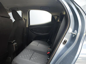 image du véhicule TOYOTA Yaris 1.5 VVT-i HSD Comfort
