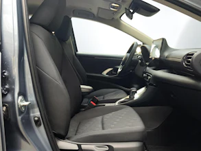 https://vehicle.imgix.net/4401143/a9100a11-fbfe-4e13-9e73-63bc0ce77bab.jpg