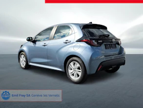 https://vehicle.imgix.net/4401143/ad1d4abf-5c3a-4bd8-80a8-6b18f875a1e4.jpg