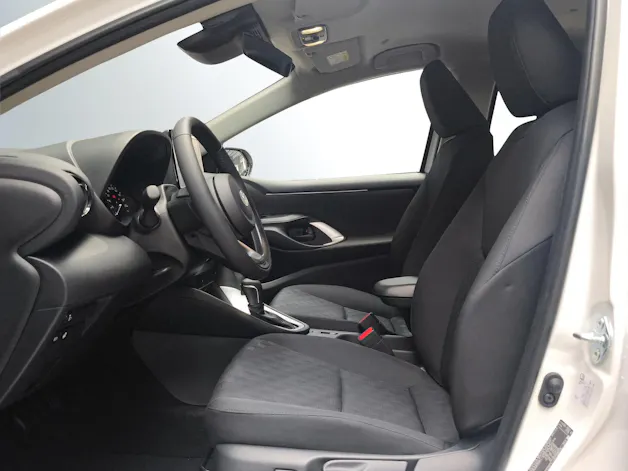 Toyota Yaris 1.5 VVT-i HSD Comfort