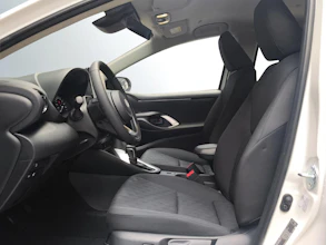 https://vehicle.imgix.net/4401164/d212b6b3-95f0-410d-8c78-1a63954f095c.jpg