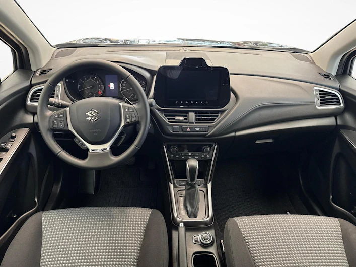 Fahrzeugbild SUZUKI S-CROSS