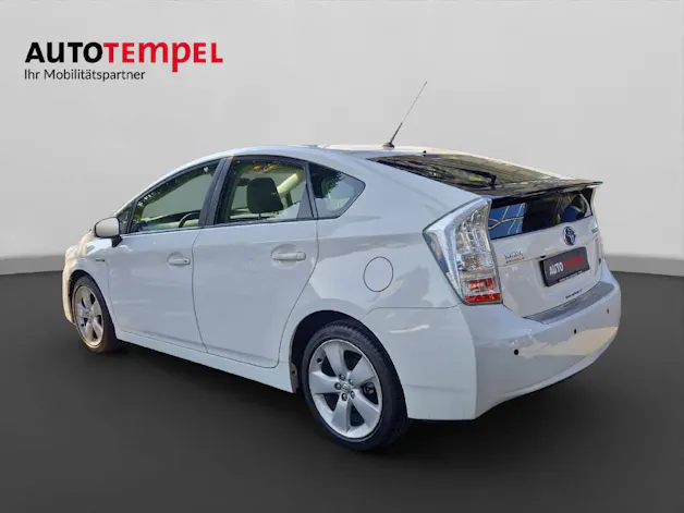 Toyota Prius 1.8 VVTi HSD Sol 42309/006