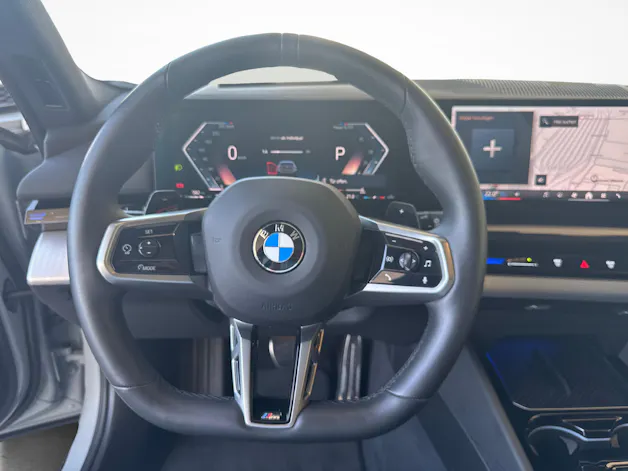 BMW 520d xDrive Touring / Jetzt mit attraktivem 1.99% Leasing