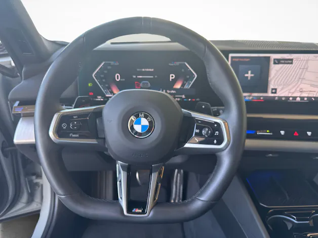 BMW 520d xDrive Touring / Jetzt mit attraktivem 1.99% Leasing