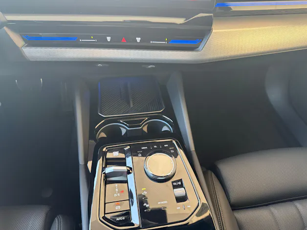 BMW 520d xDrive Touring / Jetzt mit attraktivem 1.99% Leasing