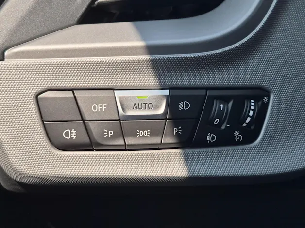 BMW 118i / ab 3,99% Leasing bei Abschluss einer Protect Autoversicherung