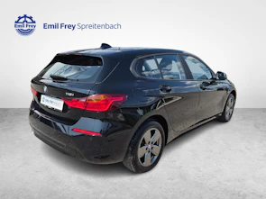 Fahrzeugbild BMW 118i / ab 3,99% Leasing bei Abschluss einer Protect Autoversicherung