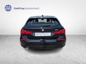 https://vehicle.imgix.net/4401189/f21670ef-13a3-496f-8799-977cfe1e5cb4.jpg