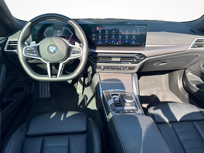Fahrzeugbild BMW 4 SERIES