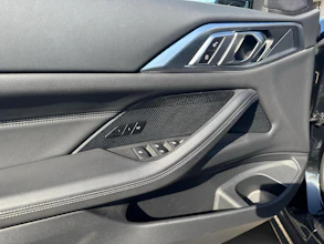 https://vehicle.imgix.net/4401192/586fce7f-f567-4ea7-944c-c584f6460de5.jpg