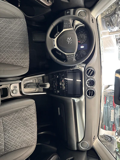 Fahrzeugbild SUZUKI VITARA