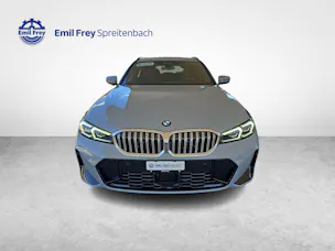 BMW 320d xDrive Touring / ab 3,99% Leasing bei Abschluss einer Protect Autoversicherung