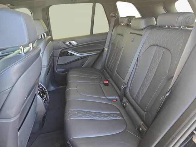 BMW X5 40i xDrive SAG / Jetzt mit attraktivem 1.99% Leasing