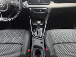 image du véhicule TOYOTA Yaris 1.5 VVT-i HSD Premium