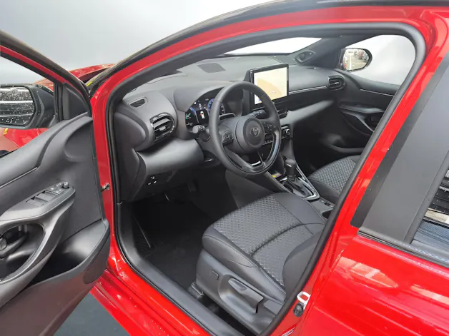 Toyota Yaris 1.5 VVT-i HSD Premium