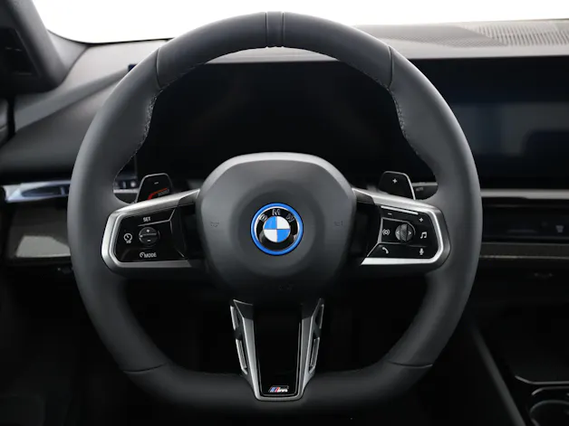 BMW 550e xDrive