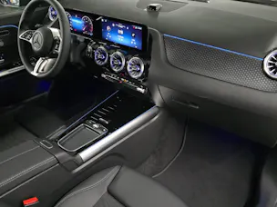 Mercedes-Benz GLA 200 Night Star Progressive