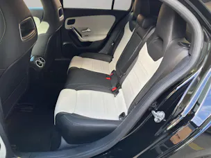 MERCEDES-BENZ A 200 AMG Line