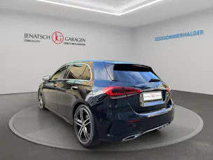 MERCEDES-BENZ A 200 AMG Line