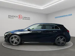 MERCEDES-BENZ A 200 AMG Line