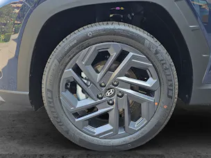 HYUNDAI Tucson 1.6 T-GDi HEV Origo Blackline 4WD