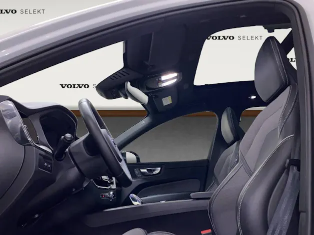 Volvo XC60 2.0 T6 TE Plus Dark eAWD