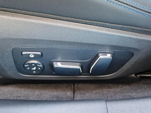 BMW i4 M60