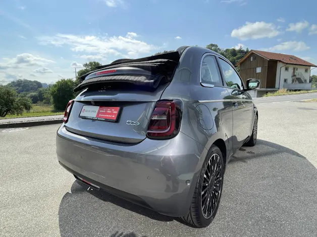 Fiat 500C BEV La Prima 1/500