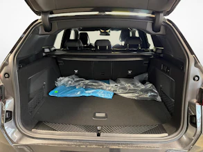 https://vehicle.imgix.net/4401342/4badfe30-9c63-4cc3-8296-58d29cc1b283.jpg