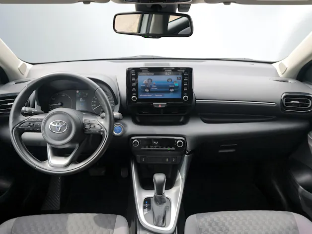 Toyota Yaris 1.5 VVT-i HSD Trend
