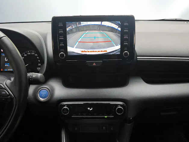 Toyota Yaris 1.5 VVT-i HSD Trend