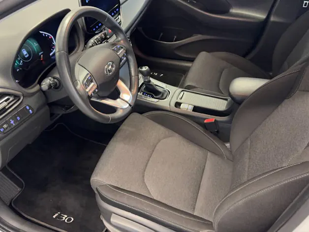 Hyundai i30 1.5 T-GDi Amplia
