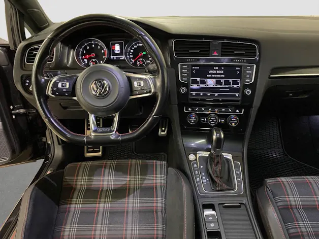VW Golf VII 2.0 TSI GTI DSG