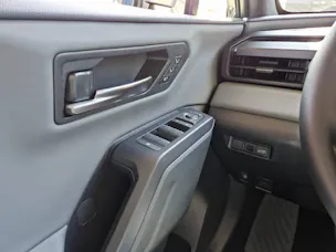 Toyota RAV4 2.5 Plug-In-Hybrid Style 48167/001