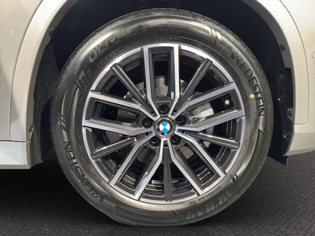 BMW iX1 20 eDrive