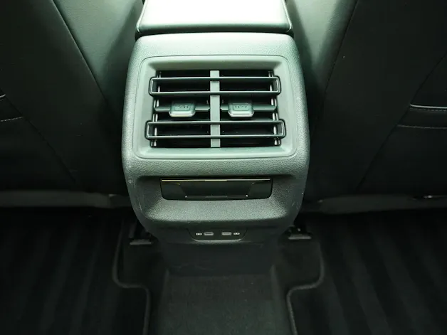 VW Tayron 2.0 TSI DSG R-Line Black Style 4Motion