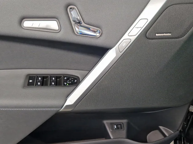 BMW iX xDrive60