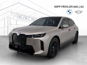 BMW iX xDrive60
