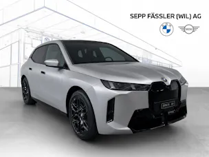 BMW iX xDrive60