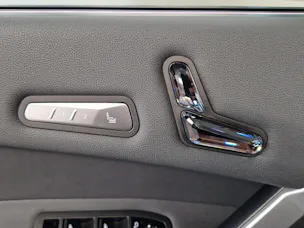 BMW iX xDrive60