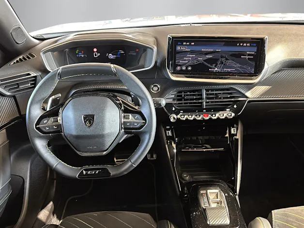 PEUGEOT 2008 1.2 Hybrid 145 GT