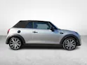 Mini Cabrio F57 2.0i Cooper S Yours Trim