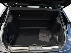 https://vehicle.imgix.net/4401473/c4d3c868-4375-4f32-869b-84137aecfe41.jpg