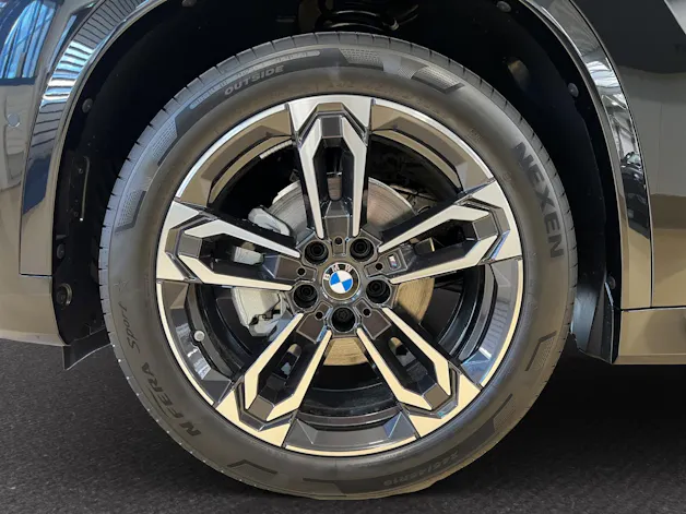 BMW iX1 20 eDrive