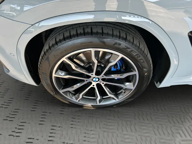 BMW X3 M40i